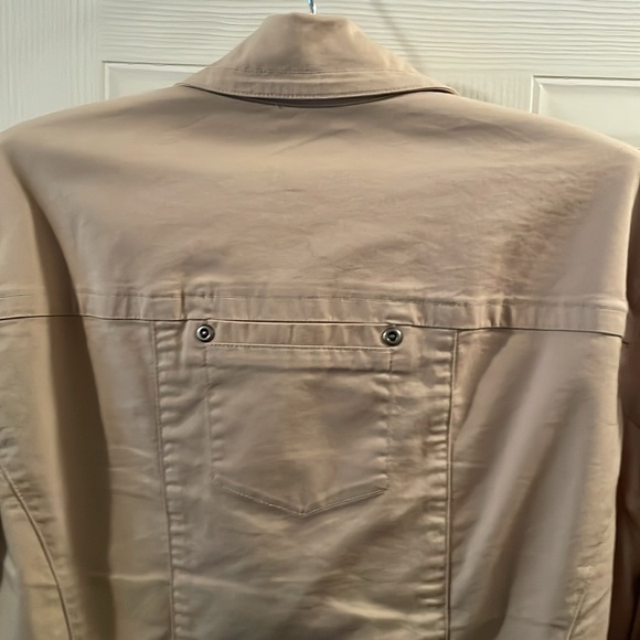 Chicos Beige Jacket - Size 0 - Picture 5 of 6